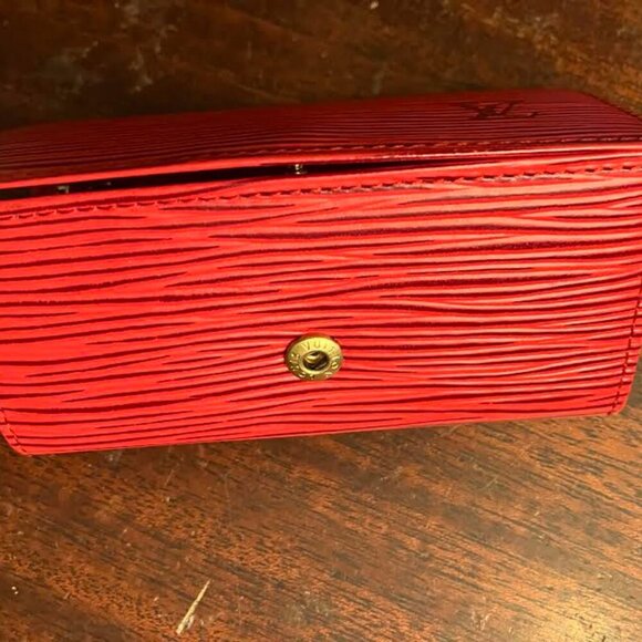 Louis Vuitton Fiery Red Epi Leather Key Wallet EUC - Picture 7 of 14